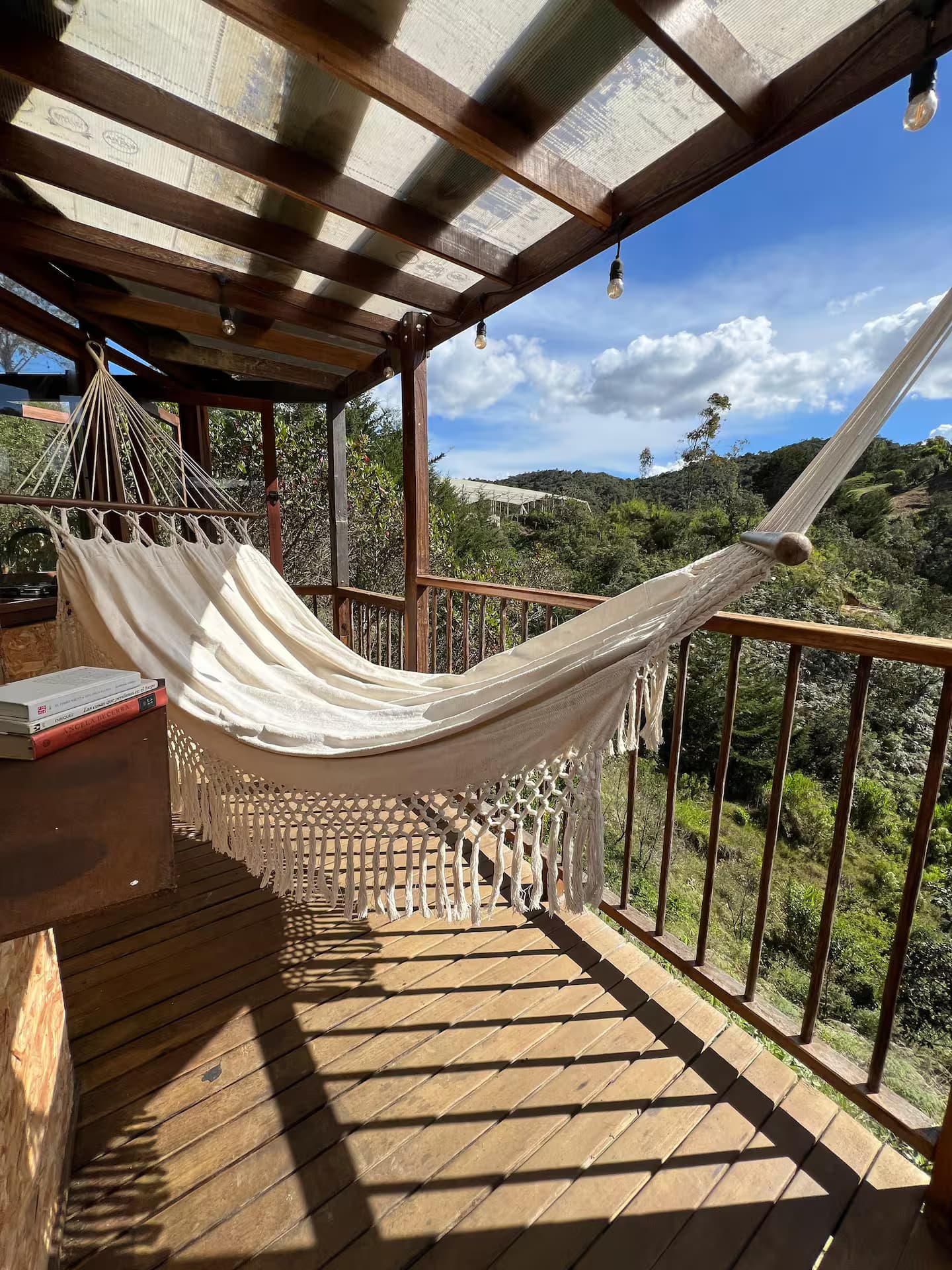 Hamaca en la terraza — Ikuna Glamping
